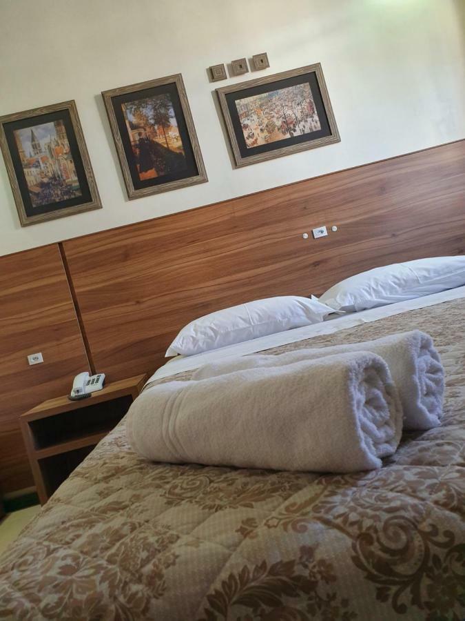 Hotel Pousada Henrique Lage อิงบิตูบา ภายนอก รูปภาพ